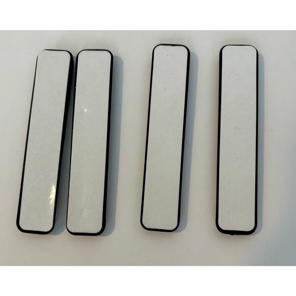 Four Pieces iPhone Strap Grip Finger Holder for Most Smartphones - Picture 4 of 4